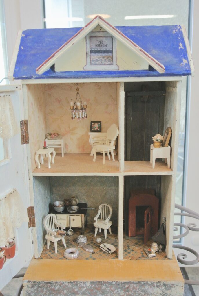 Flower store dollhouse unique